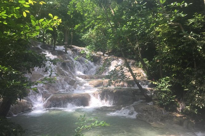 Dunn's River Falls and Tubing Combo Tour from Ocho Rios - Who will enjoy this Ocho Rios combination?