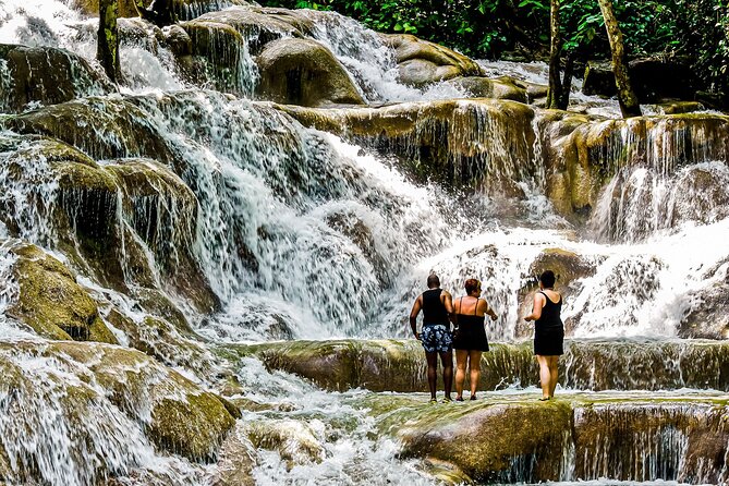 Dunn's River Falls & Blue Hole Combo Tour from Ocho Rios - Key details before you book
