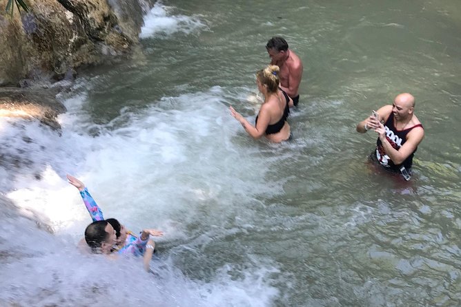 Dunn's River Falls From Montego Bay - What the guides add to the day