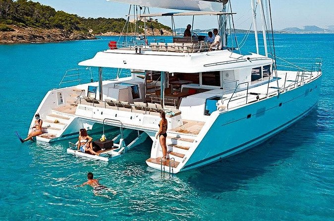 Dunn's River Falls Party Cruise, Blue Hole with Snorkeling, free beverages - Pickup needs careful checking