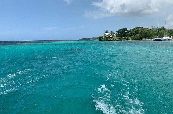 Dunn's River Falls Party Cruise, Blue Hole with Snorkeling, free beverages - What to pack for a wet Jamaican day