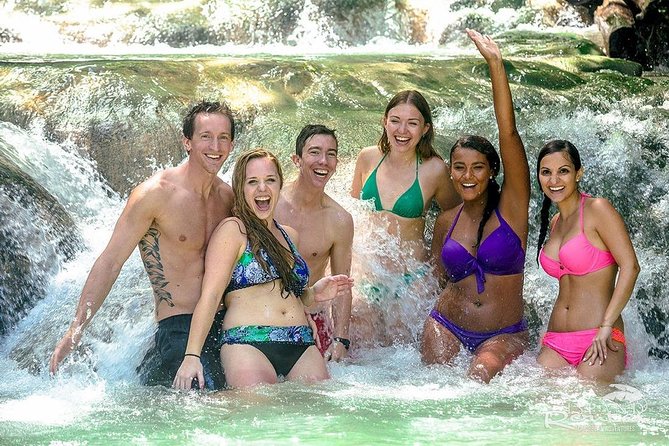 Dunn's river falls, shopping and lunch - A practical start with resort pickup