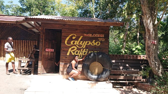 Dunn's River, River Tubing and Lunch Combo - What to bring for the waterfall climb
