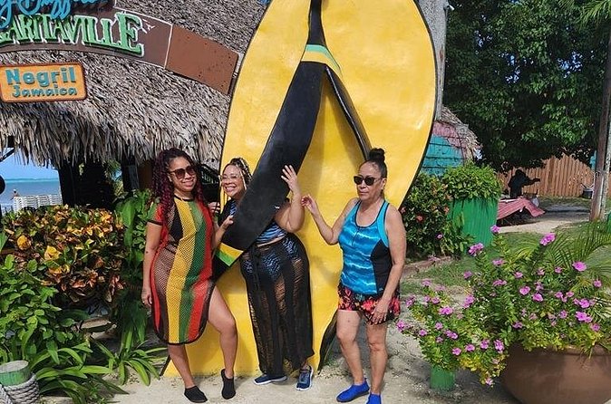 Experience Negril Seven Mile Beach & Jamaica's Famous Ricks Café - The final call on this Negril trip