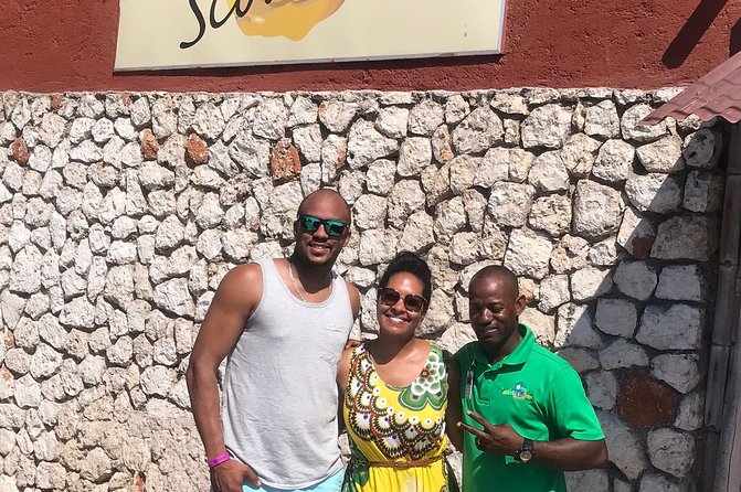 Explore, Montego Bay highlight City Tour and shopping. - Seeing Montego Bay from a Local’s Seat