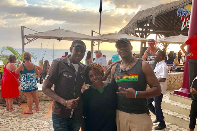 Explore Montego Bay Jamaica to Negril Beach & Ricks Cafe Sunset - What you pay, and what that price really covers