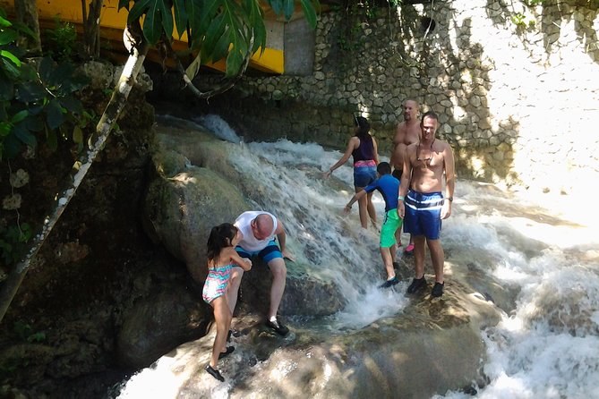 Falmouth Shore Excursion Dunn's River Falls - Choosing between climbing and staying dry
