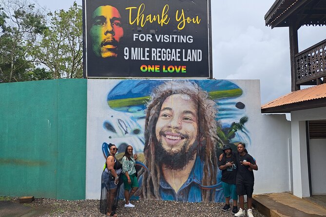 Feel the Giant Vibe Experience the ultimate getaway Lethe Jamaica - Tropical Bliss Beach is the final burst