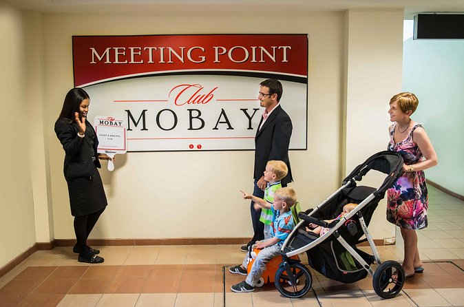 First Class Lounge, Fast Track & Round Trip Private Airport Transport Package - Club Mobay departure lounge near Gate 9