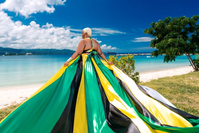 Flying dress session - Working with Dre and Drepicz