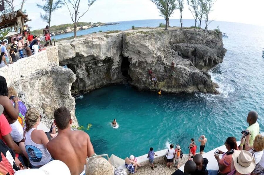 From Montego Bay: Negril Day Trip and Rick's Café Sunset - Who will enjoy this Negril outing most?