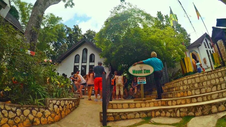 From Montego Bay: The Bob Marley Guided Tour of Nine Mile - The mountain road from Montego Bay to Nine Mile
