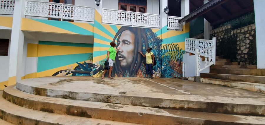 From Montego Bay: The Bob Marley Guided Tour of Nine Mile - Arriving in Bob Marley’s rural hometown