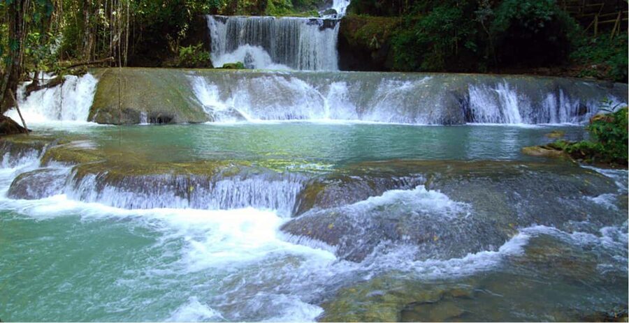 From Ocho Rios: Blue Hole Secret Waterfall & Highlight Tour - What happens when you reach the waterfall