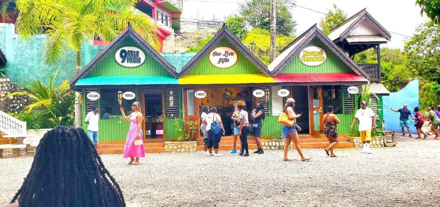 From Ocho Rios: Bob Marley Mausoleum Entry Tickets and Tour - Why Nine Mile matters to Bob Marley’s story