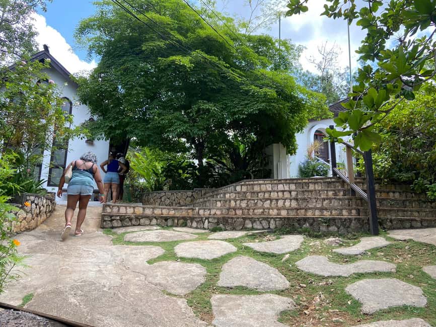 From Ocho Rios: Bob Marley Mausoleum Entry Tickets and Tour - The guide can shape the whole visit
