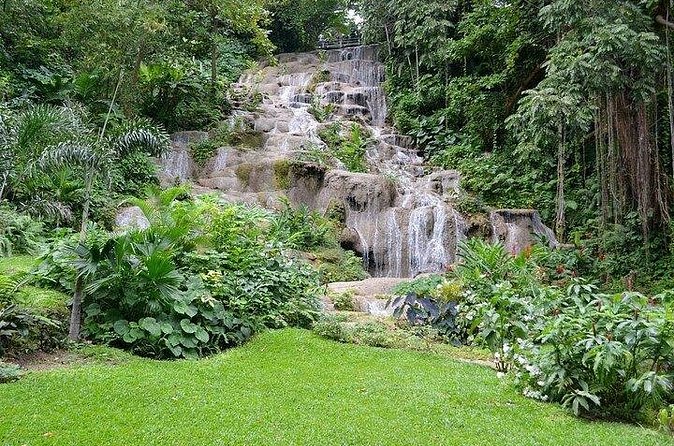 Fun tour for kids with River tubing and Konoko Falls - FAQ