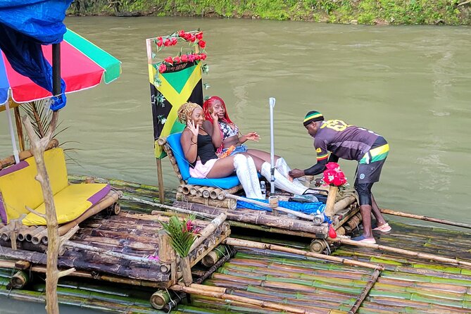 Great River Bamboo Rafting & hipstrip Tour - From Montego Bay streets to a quiet river