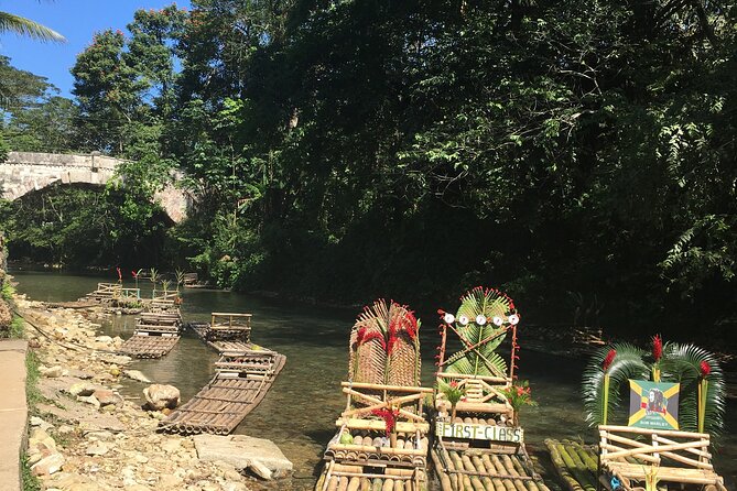 Great River Rafting with Limestone body or Foot Massage - A massage that changes the pace again