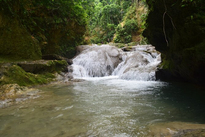 Horse Back Riding and Blue Hole From Montego Bay - Scotchies Drax Hall and the Jamaican jerk stop