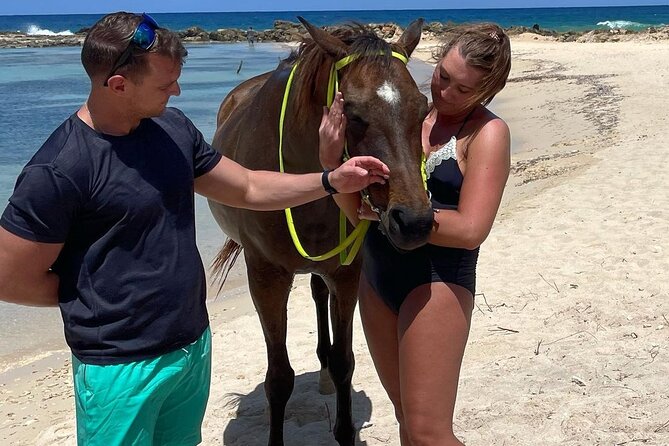 Horseback Ride and Swim Jamaica - Who should book this horseback adventure?