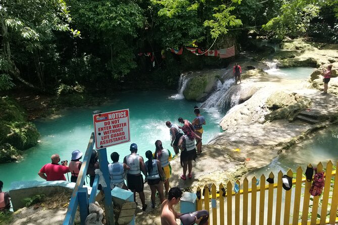 Horseback Ride, Bamboo Rafting and Bluehole/Secret Falls Tour from Montego Bay - A slower hour on the White River
