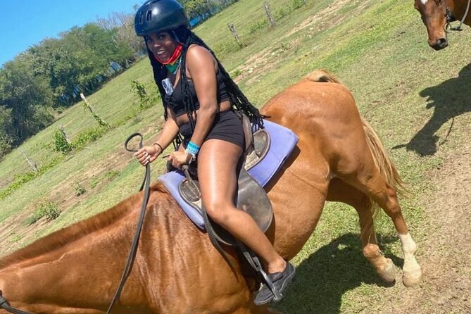 Horseback Riding Adventure in Jamaica - Swimming with the horse