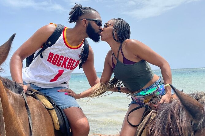 Horseback Riding in the ocean & Bamboo Rafting from Ocho Rios - From your Ocho Rios hotel to the White River