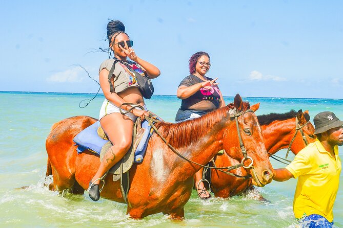Horseback Riding/Swimming and Dunn's River from Ocho Rios - Two Jamaican classics in one four-hour outing