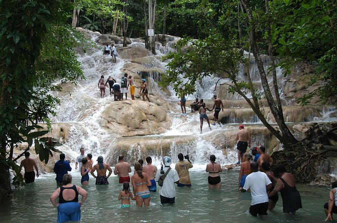 Jamaica Dunn's River Falls Party Cruise with Snorkeling - What to Pack and What to Leave Behind