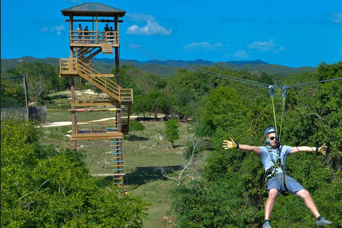 Jamwest Reggae Zipline Tour from Negril - Flying above the Jamaican forest