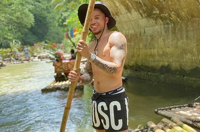 Lethe Bamboo River Rafting Tour - Jamaica's Vibest River - Fresh coconut and riverside refreshment