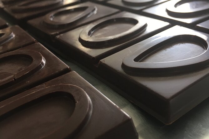 Make your own Bean to Bar Chocolate Factory Tour - Why this is more than a chocolate-making class