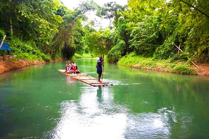 Martha Brae River Rafting Tour From Falmouth Jamaica - What the 90-minute Martha Brae float feels like