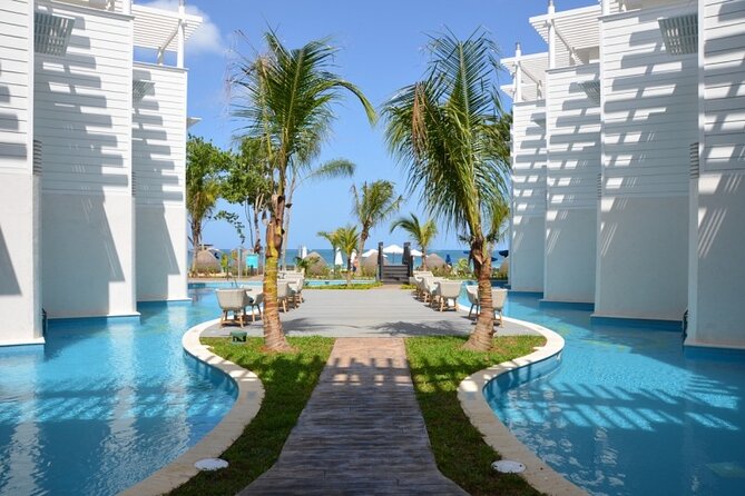 MBJ Airport Private Transfers to any Negril Hotels - Booking details that can save you trouble