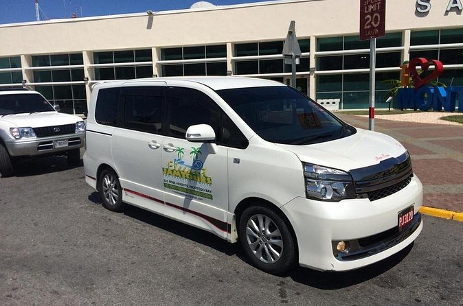 MBJ Transfer - Montego Bay Hotels Only - Finding the representative at MBJ