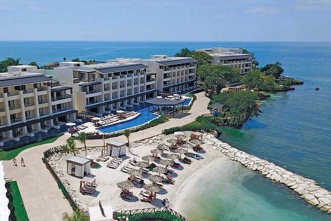 Montego Bay Airport Private Taxi to Royalton Negril - What the drivers add to a basic transfer
