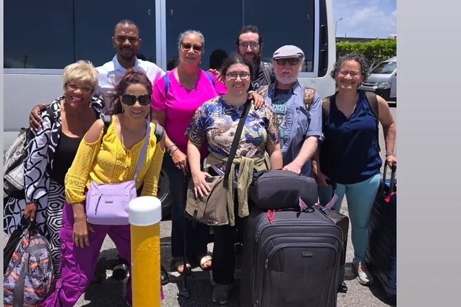 Montego Bay Airport Round Trip Transfer - More than a silent airport ride