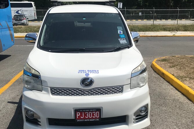 Montego Bay Airport Taxi to Grand Palladium & Spa - Leaving Sangster Airport without the usual wait