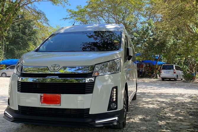 Montego Bay Airport Transfer to/from Resorts in Montego Bay - A Calm First Hour in Montego Bay