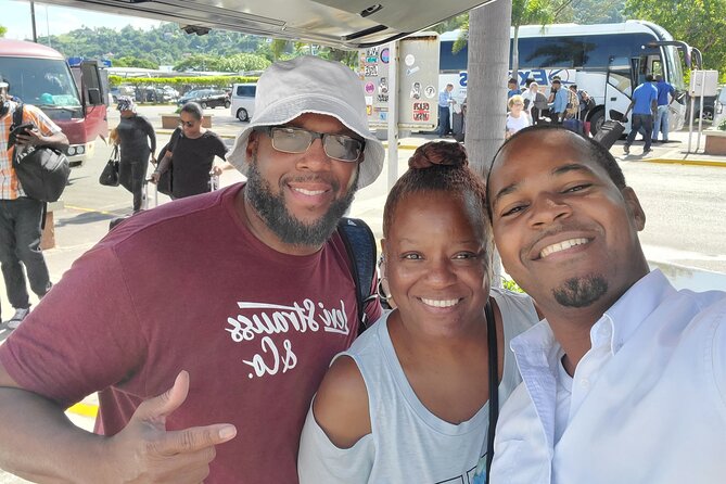 Montego Bay Airport Transfer to Hotels in Ochi Rios - Booking details worth checking first