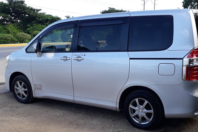 Montego Bay Airport Transfer to Negril Hotel - The Road to Negril Takes About 90 Minutes