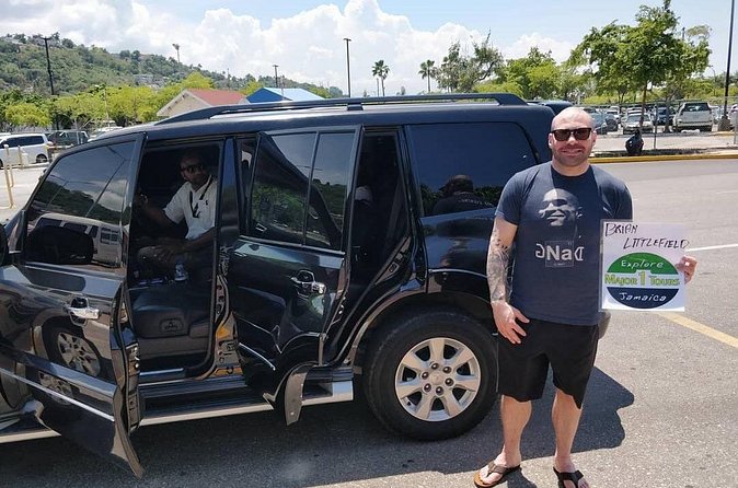 Montego Bay Airport Transfer to Ocean Eden Bay and Coral Spring - A closer look at the arrival sequence