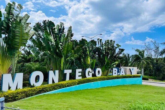Montego Bay Airport Transfer - A private ride for groups of four