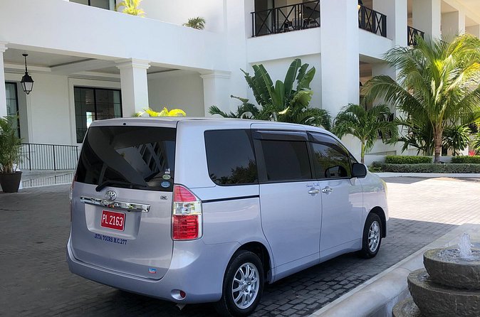Montego Bay Airport Transfers ( Round Trip-Montego Bay Hotels) - Small details that make the service work better