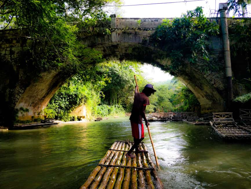 Montego Bay: Bamboo Raft Cruise on the Great River - What the journey from Montego Bay is like