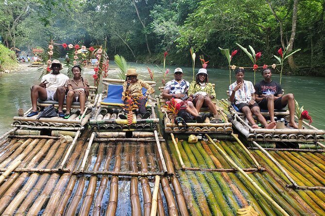 Montego Bay Bamboo Rafting & limestone Massage Private Transfer. - What the service is like on the road