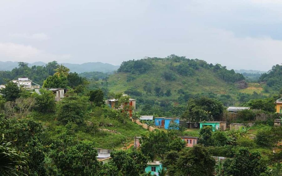 Montego Bay: Bob Marley Tour to 9 Mile, St. Ann - What the private format really gives you