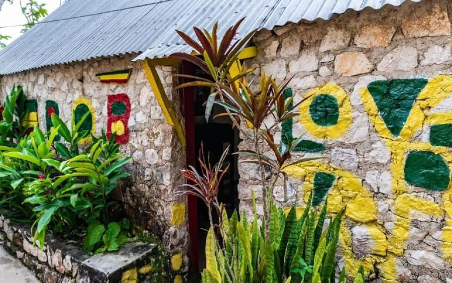 Montego Bay: Bob Marley Tour to 9 Mile, St. Ann - Food, admission, and the real cost of the day