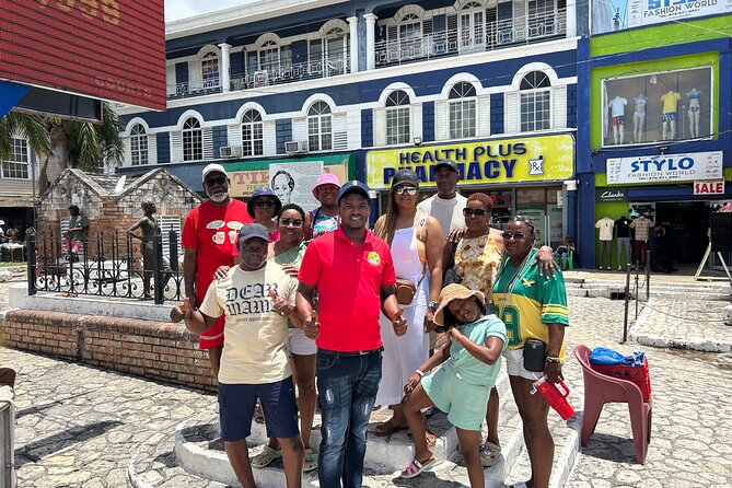 Montego Bay City Tour & Magaritaville with shopping - Doctor’s Cave Beach in One Hour